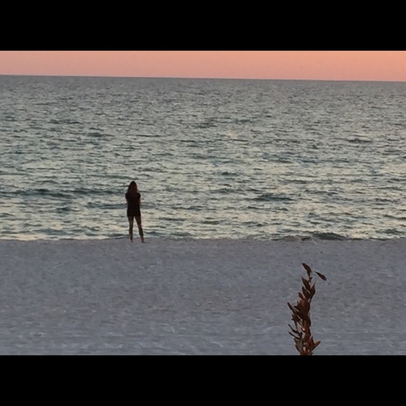 Meet your Posher, Erin - Picture 1 of 1